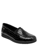 mocasín negro cuero mujer perfecto para combinar con pantalones de tela