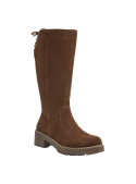 bota café mujer de cuero suave, perfecta para el día o la noche con outfits elegantes.