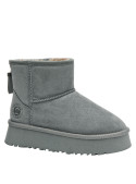 Pantuflas de mujer en color gris, diseño funcional, recomendadas para días fríos y confort en el hogar.