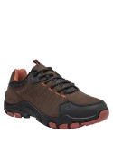 Zapatillas de Panama Jack hombre, color café, cómodas y resistentes para aventuras diarias.