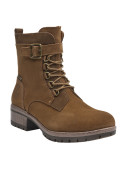 Botín camel de cuero suave para mujer, estilo casual, perfecto para combinar con jeans o vestidos.