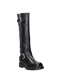 Bota de cuero negro con textura impactante, diseñada para quienes buscan un estilo disruptivo y moderno.