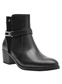 Botín negro de mujer en cuero, adecuado para actividades casuales y chic.
