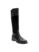 Bota negra de mujer en estilo casual, adecuada para diversas ocasiones.