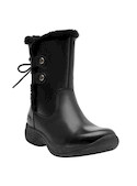 Botas casuales de cuero negro, adecuadas para combinar con jeans o abrigos largos.