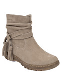 Botín de mujer en taupe, estilo natural que se adapta a diferentes looks.