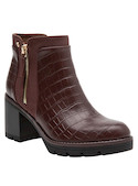 Botines casuales café para mujer, adecuados para actividades cotidianas y looks modernos.