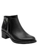Botines casuales de cuero negro, género femenino, perfectos para un look urbano.
