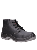 Zapato negro de hombre, estilo calzado de seguridad, con suela resistente a hidrocarburos para uso en exteriores.