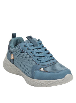 Zapatillas celestes para mujer, estilo casual, ideales para uso diario y actividades urbanas.
