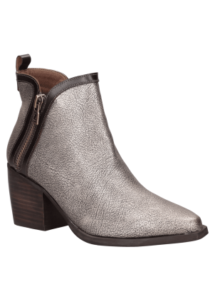 Botín de cuero oro para mujer, estilo casual, ideal para uso diario y actividades informales.