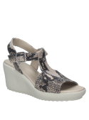 Sandalia Mujer D039 16 Hrs piton