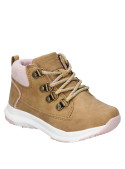 Botín camel informal para niña con taco plano y punta redonda, ideal para aventuras urbanas.