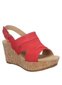 Sandalia roja de cuero para mujer, estilo informal con taco cuña, combinando elegancia y comodidad.